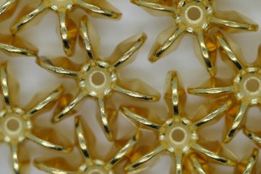 Star 18mm Metallic Gold 50g - Click Image to Close